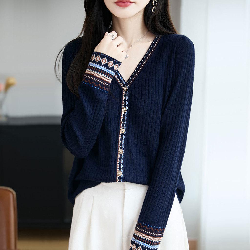 Andy Plush Knit Cardigan For Women With Vneck And Long Sleeves For Casual Wear