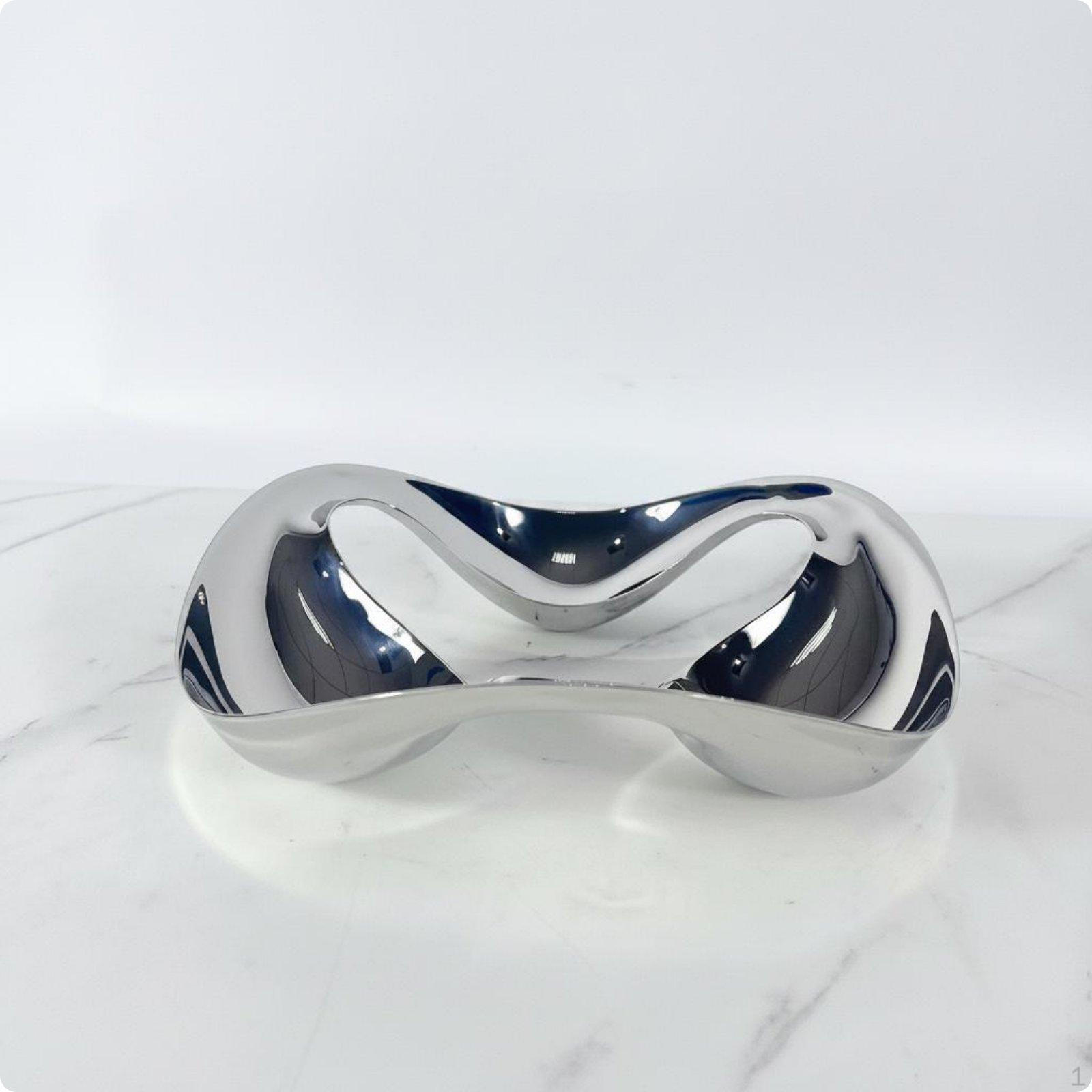 Irregular Metal Fruit Bowl Sleek Design Abstract Tray Polished Finish Modern Silver серебряный