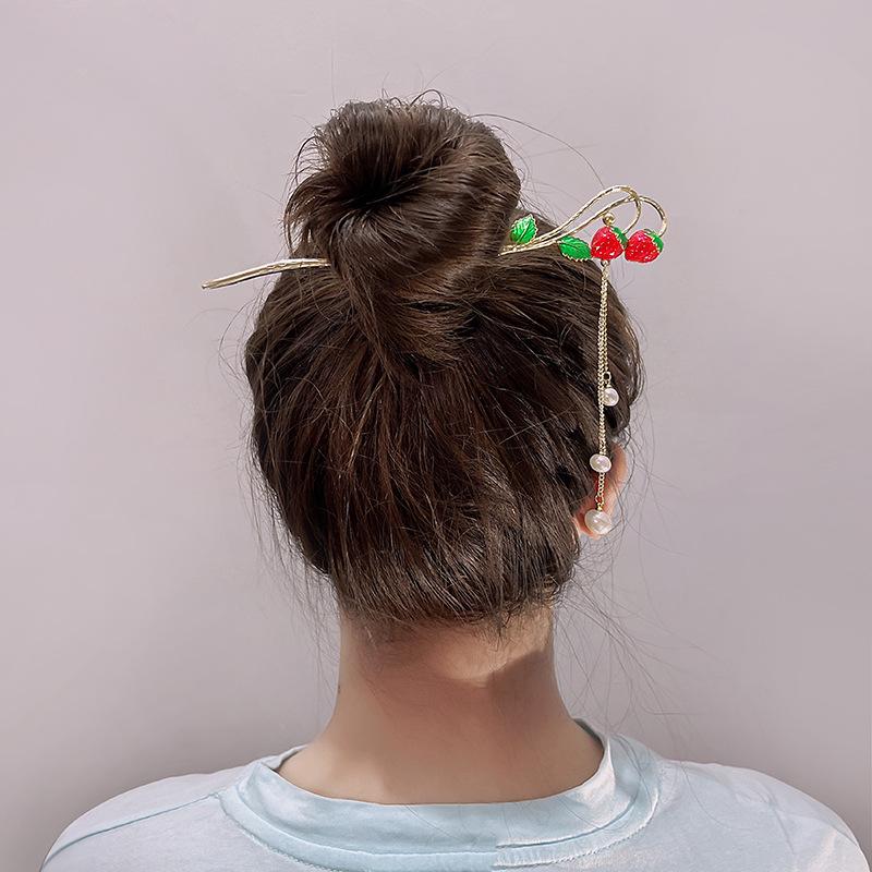 Cute Strawberry Pearls Tassel Hairpin Retro Creative Colorful Fruits Headpiece Cheongsam Antique Style Hair Ornaments