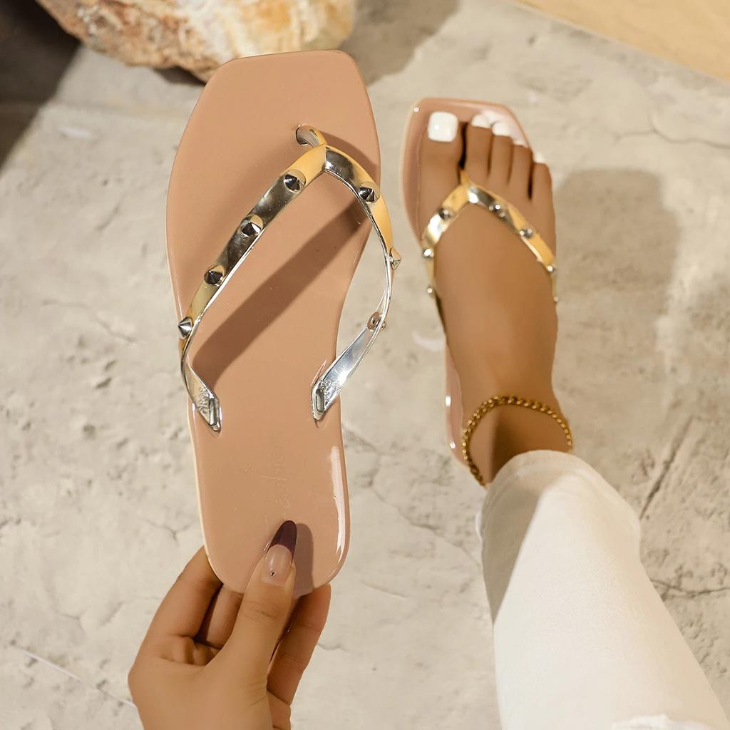 Fashion 2025 Flip-flops Women's Summer Slippers Women's Flat Shoes Outer Wear Fashion Clip-on Soft Bottom Beach Sandals and Slippers