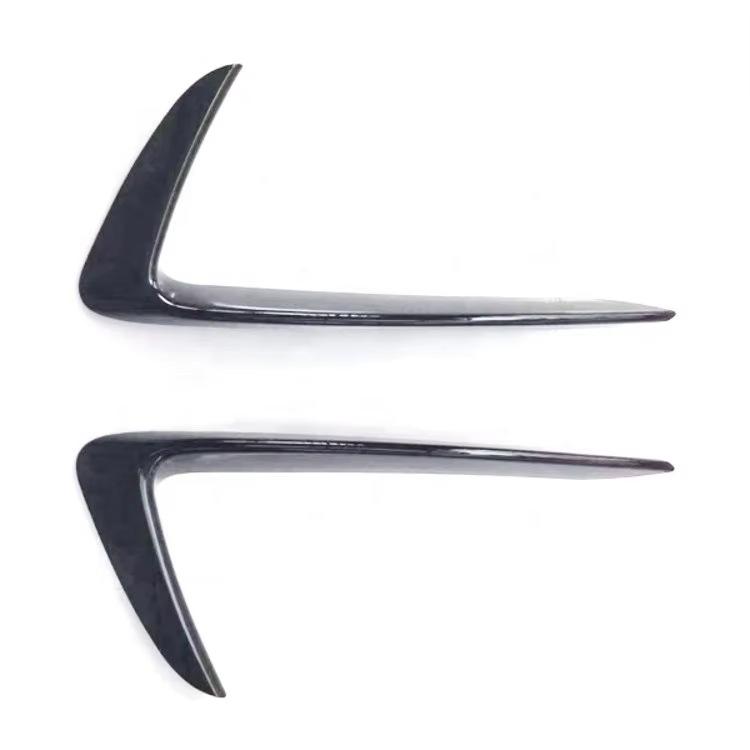 673008253: Compatible Trim Strip for Maserati Quattroporte Front Bumper Grille.