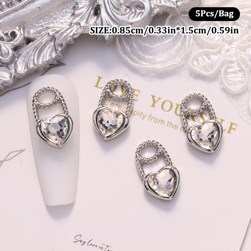 

5 шт./уп. Діамантовий блиск для нігтів, декор для нігтів у вигляді метеликів, кохання, серця, замка, діамантові насадки для нігтів, наклейки для нігтів, декор для нігтів, манікюрний дизайн as the picture