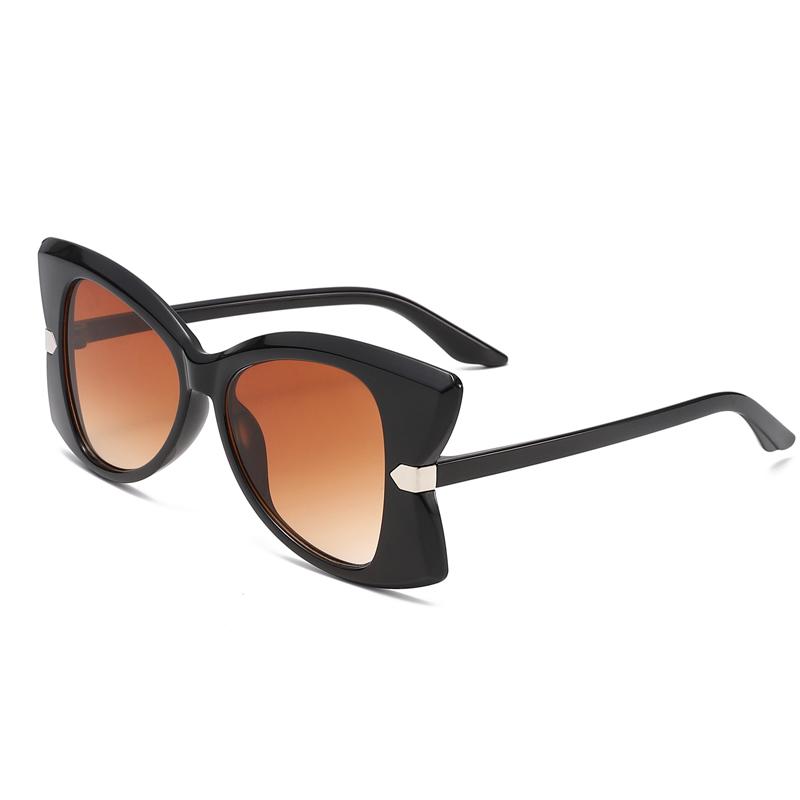 Oversized Cat Eye Anti-UV Sunglasses Women Fashion Metal Decorated Frame Party Beach Shades Butterfly Eyewear