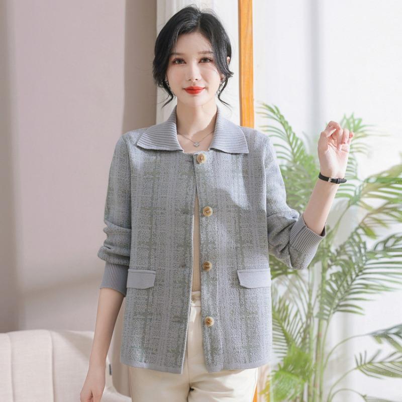 New Middle-aged and Old Women's Sweater Cardigan Noble Clothes Mother Spring Knitted Short Coat