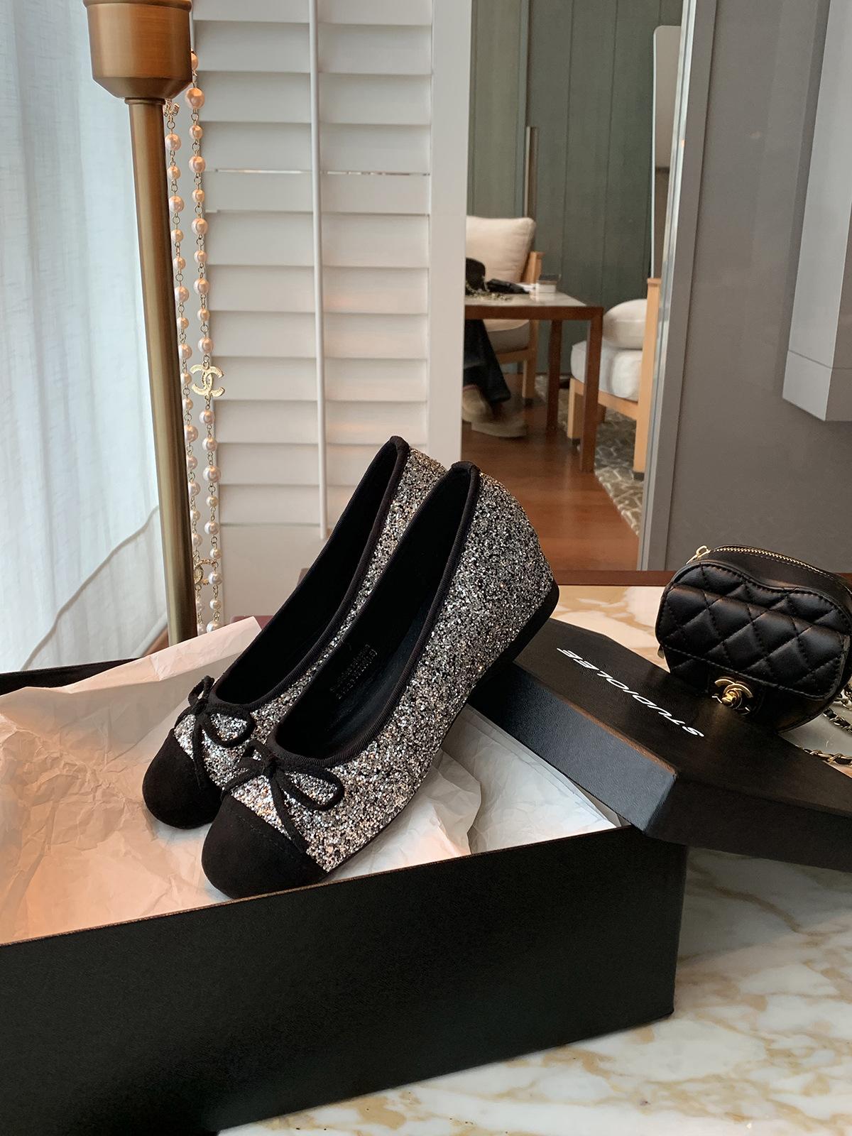 

Grape mother studiolee sparkling sequins color matching round head light mouth inner height increase 5cm bow ballet shoes 39