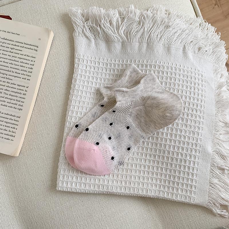 Shallow-mouthed Invisible Socks for Women In Summer, Thin Mesh Breathable Boat Socks, Polka Dot Color-matched Cotton Short Socks, Boneless