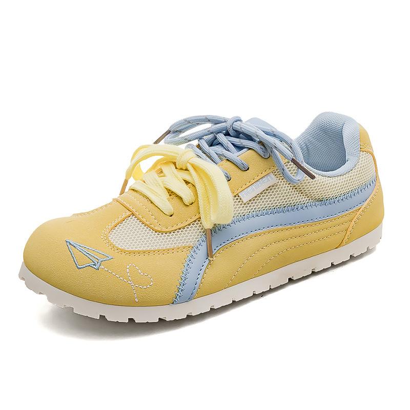 Sweet Peach Planet Retro Inner Height-increasing German Training Shoes Women's New Summer Breathable Board Shoes Versatile Thin-soled White Shoes