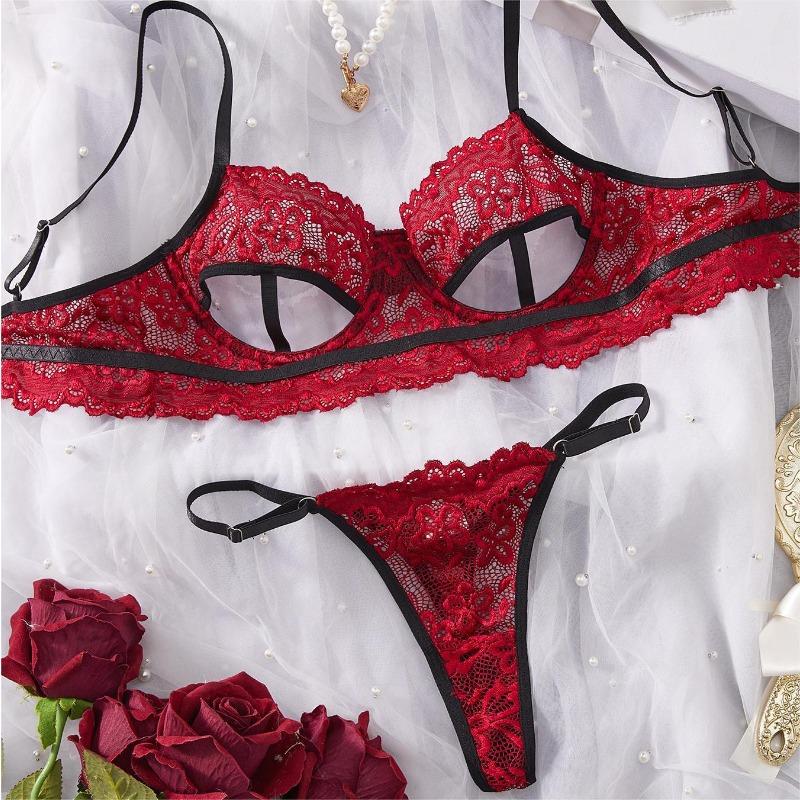 

Hot-selling exy lingerie sets sexy red embroidery hollowed-out lingerie set S червоний