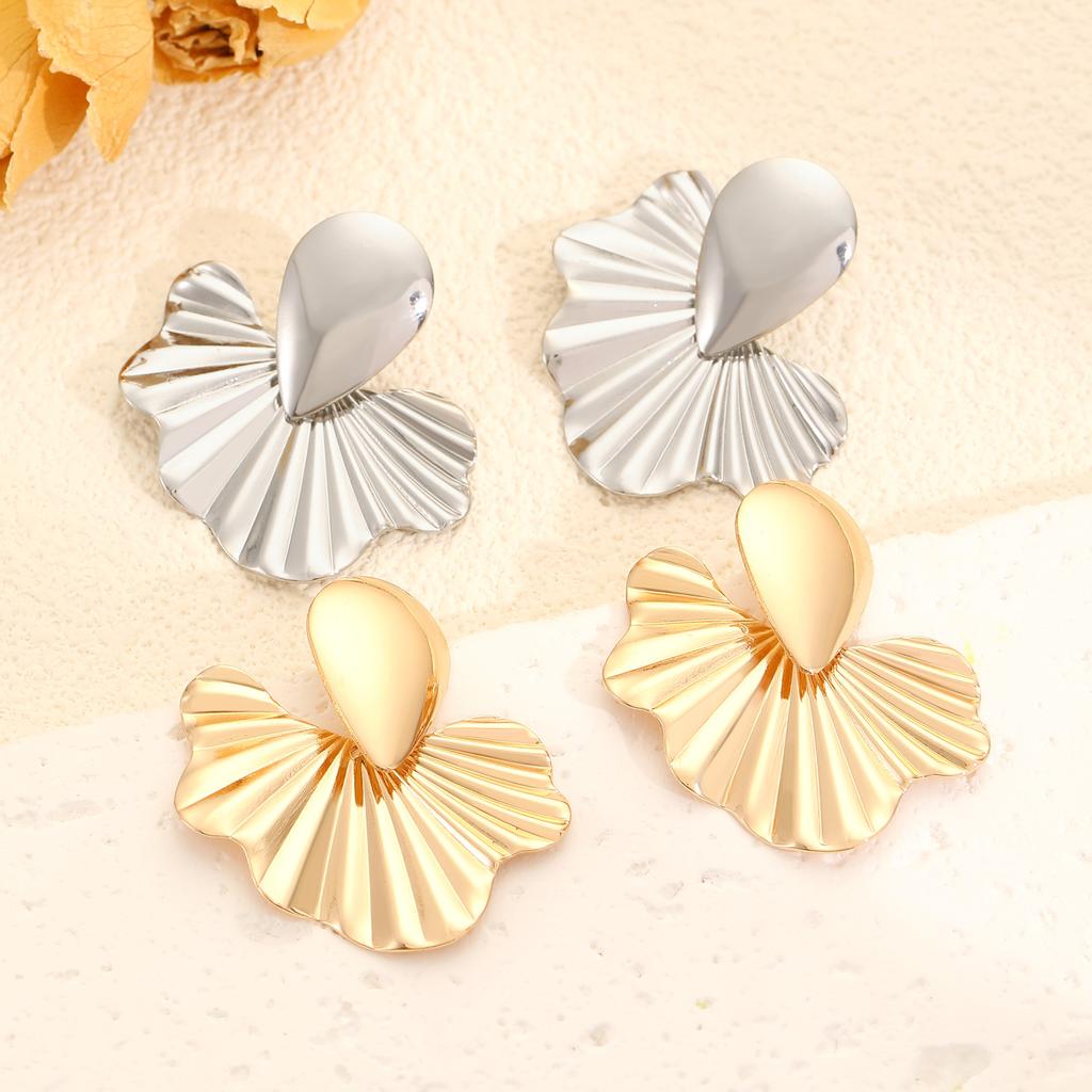 High Quality Style Sense Flower Big Earrings Female Internet Celebrity Sweet Stud Earrings Personality Exaggerated Water Drop Fan Earrings