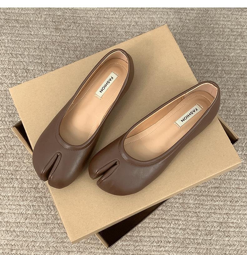 

Новые туфли на плоской подошве, одинарные туфли, туфли-бобы на мягкой подошве 40 коричневый