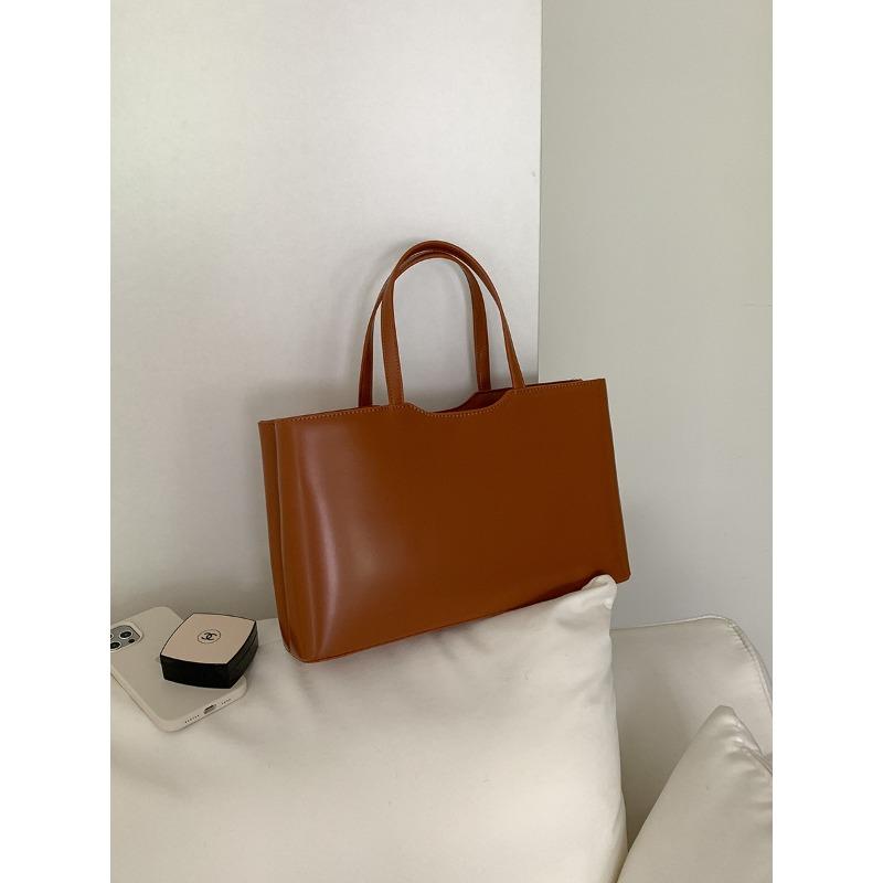 Ms. Feng Tote bag stiff three-dimensional large-capacity work handbag women's commuter bag