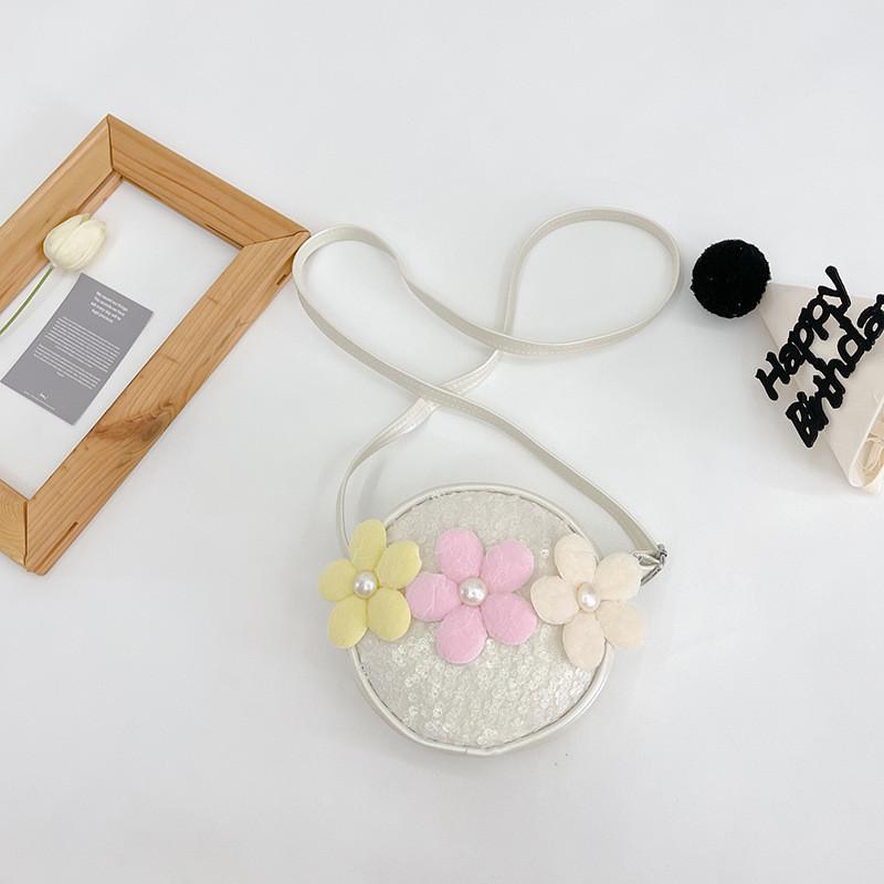 

Adorable Little Princess Children s Crossbody Bag With Stylish Floral Design And Durable Pu Leather Material For Everyday Use белый