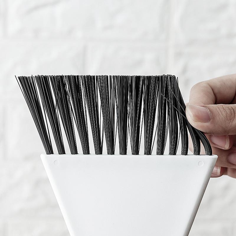 Standing Desktop Cleaning Brush Set For Compact Spaces And Kitchen Surfaces