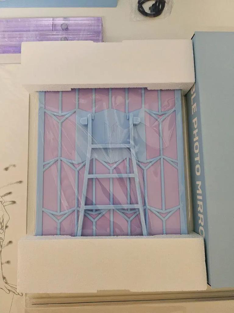 BTS Matchbox #4 MERCH BOX #4 Used