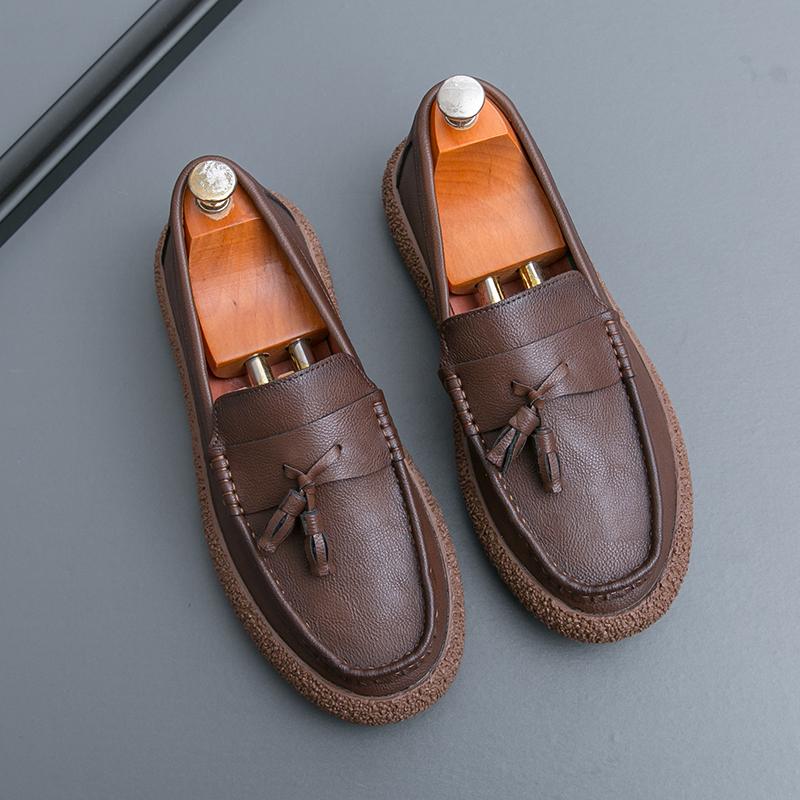 Fashion British Style Fashionable Loafers Leisure Walk Dress Shoes Outdoor Men's Driving Shoes Anti Slip Slip on Shoes Male Moccasins