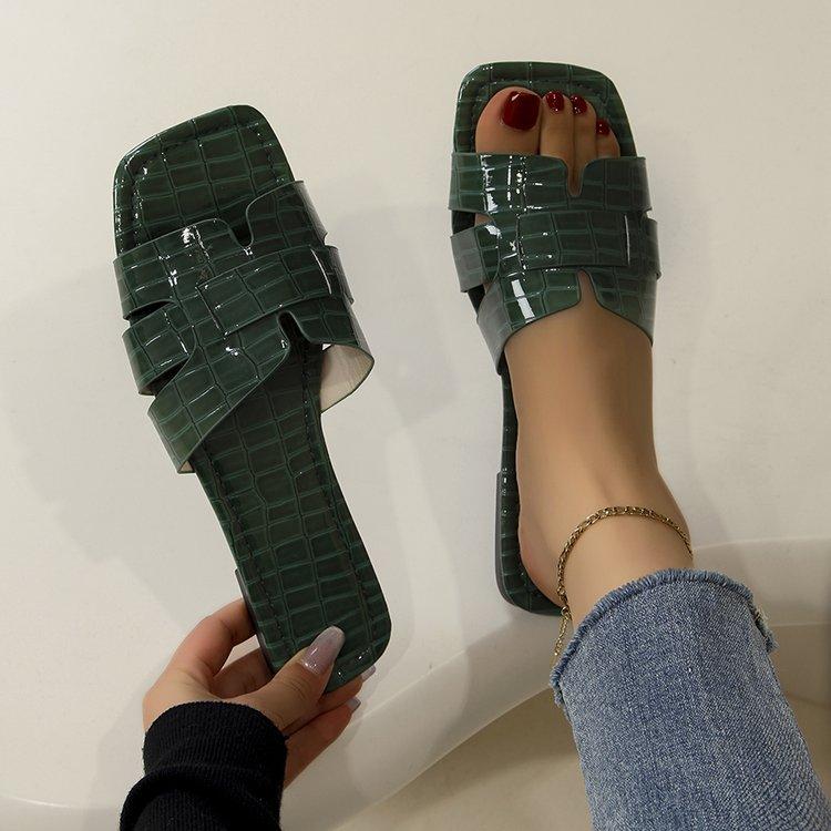 Pantoufles à bout carré et semelle plate 2025 Commerce extérieur Afrique Respirantes Pantoufles d'intérieur Sandales décontractées pour femmes Pantoufle pour femmes