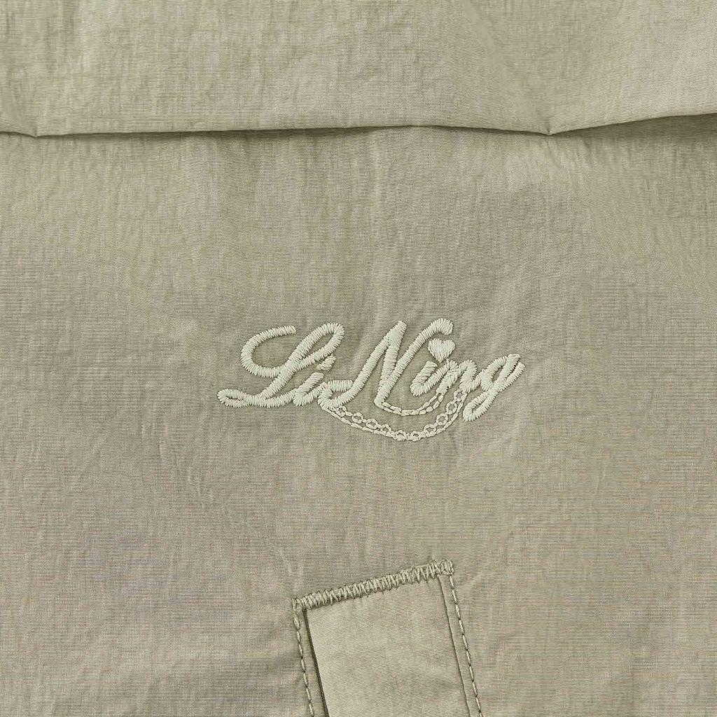 Li Ning Sports Fashion Series Windproof Lightweight Loose Fit Stand Collar Windbreaker Women Outerwear AFDWN24-3