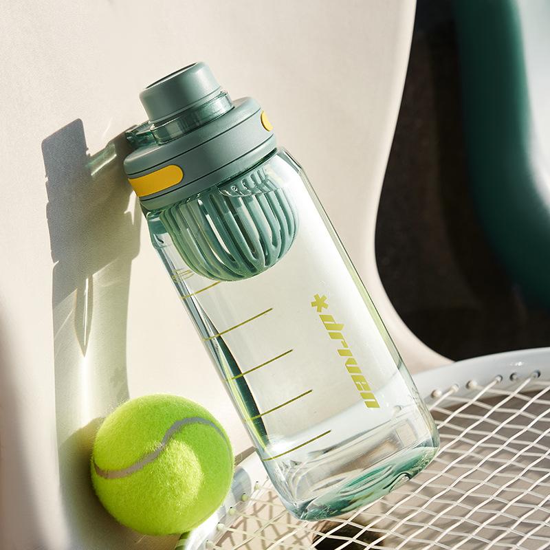 Men's and women's high-value summer simple sports water cups are high-temperature resistant and portable cups with tea separator plastic cups