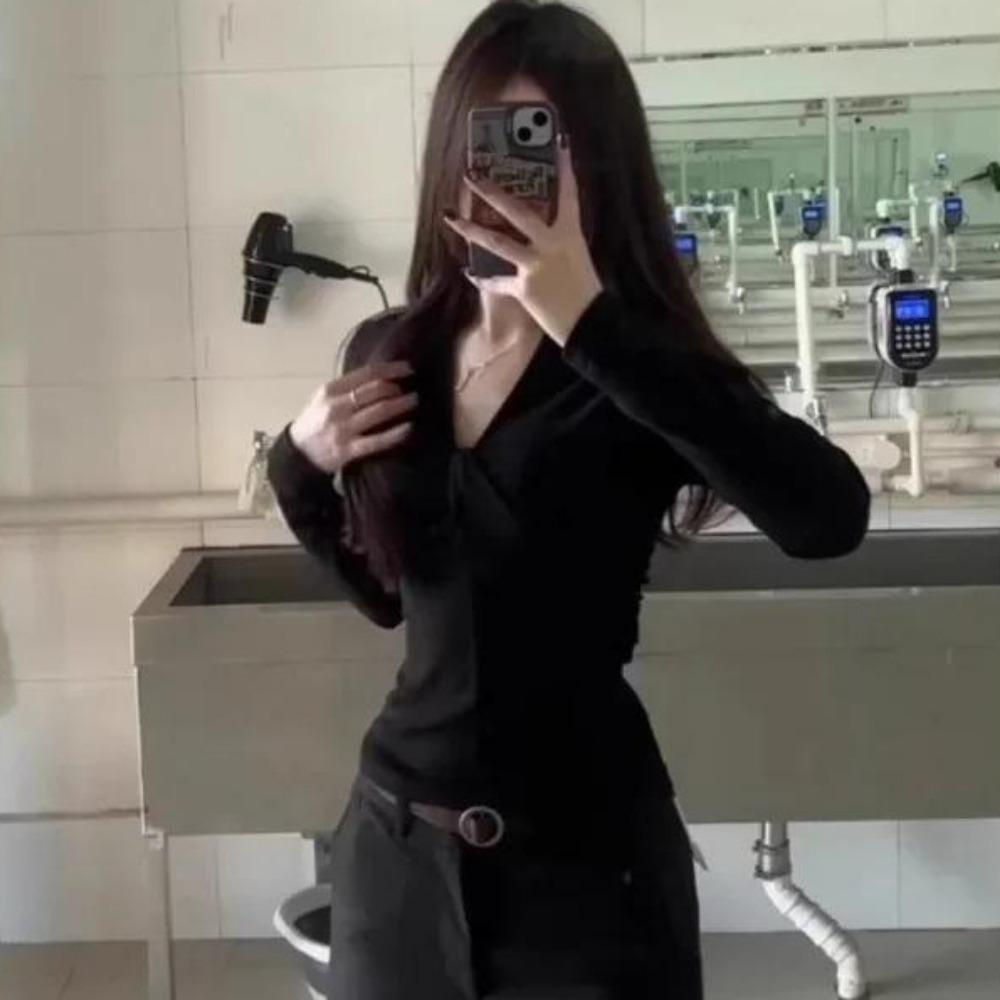 VAYLA Slimming Long Sleeve Black Knit T-Shirt for Women - One-Piece Wrap Around Style with Low Cut - Ins Top Slimming Shape-Wear