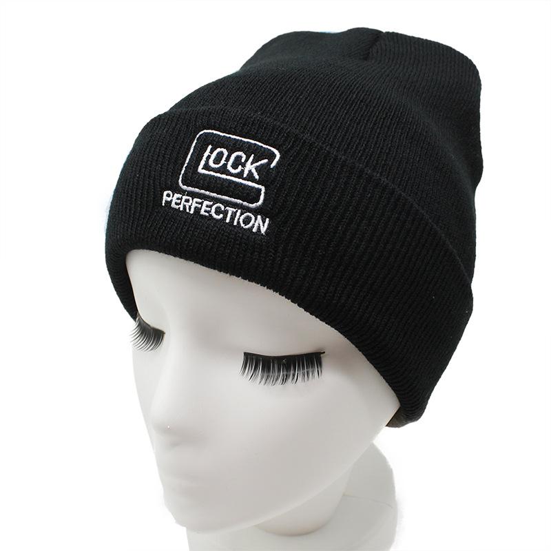 Embroidered Knitted Hat For Men Outdoor Leisure Beanie Hat For Women Autumn And Winter Vintage Hip Hop Black Cap