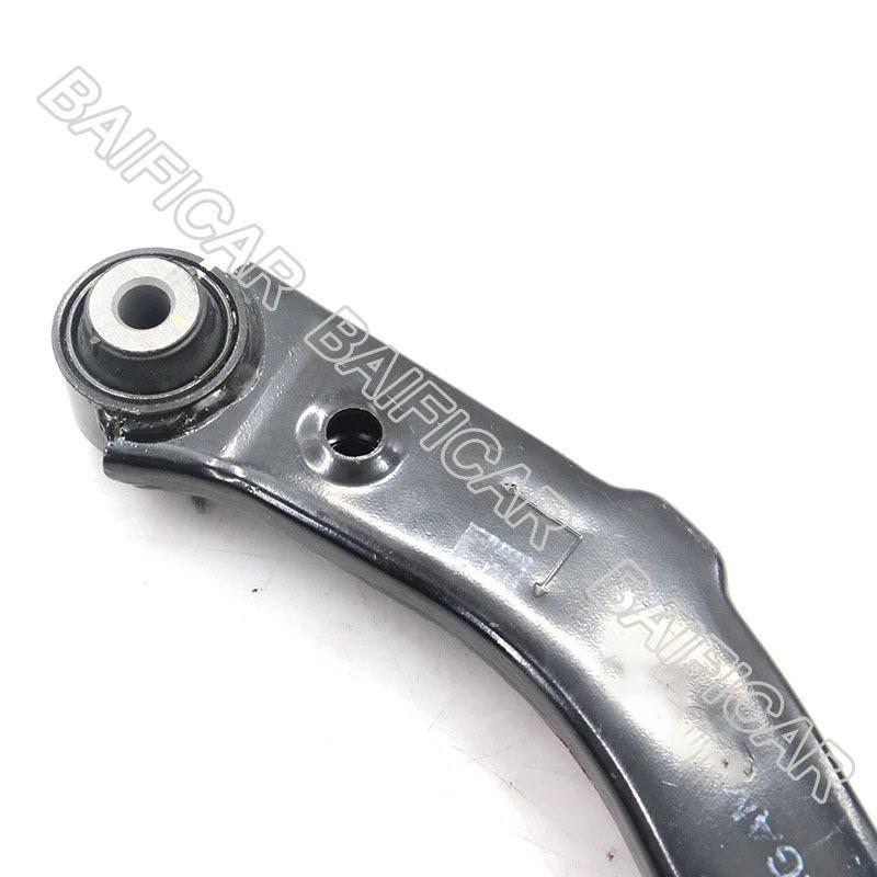 Baificar Brand New  Rear Bent Arm Bush Hanging 55100-2W100 551002W100 For Kia Sorento 2013 Hyundai Santa Fe Grand IX45