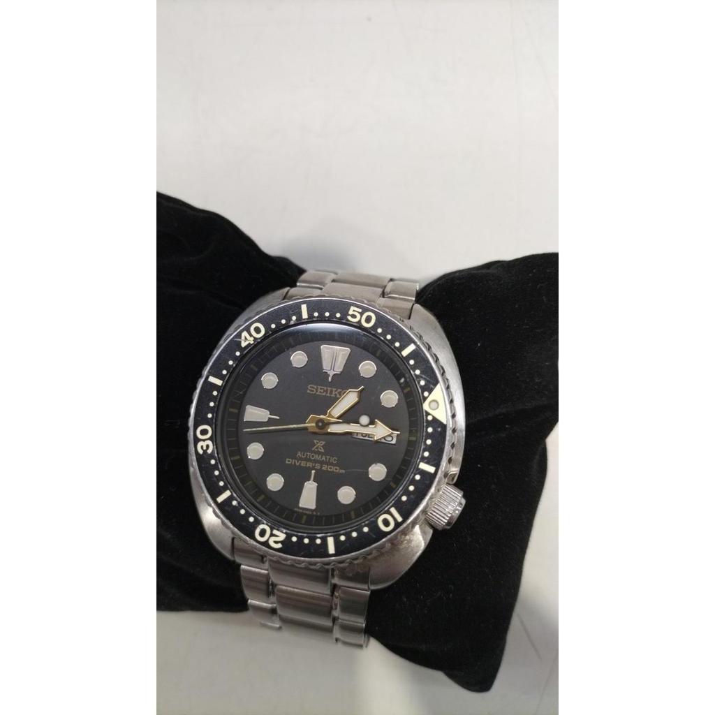 Used SEIKO 4R36-O4YO diver's watch