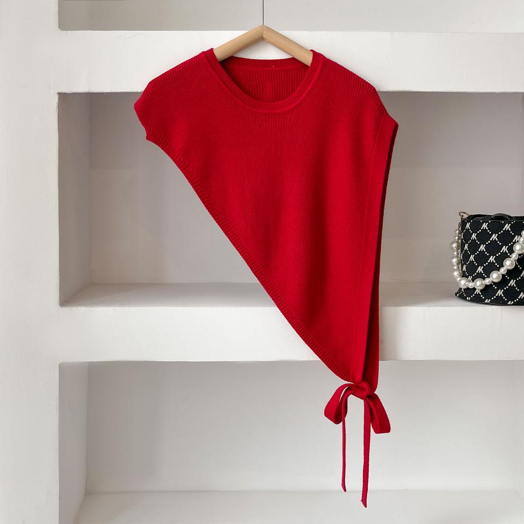 Fashion Versatile Women's Skew Triangle Shawl Autumn And Winter New Women's Shawls Senior Sense Retro Niche Design