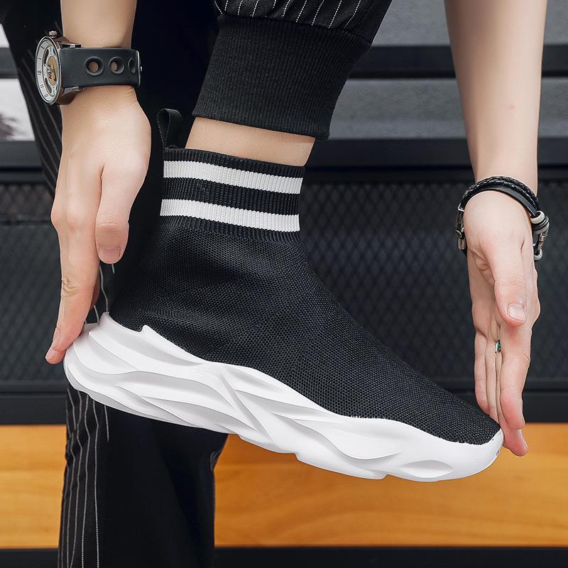 Men's Socks and Shoes Spring and Summer Mid-tube Fly-woven Breathable Sports and Leisure Shoes Lightweight Platform Mesh Shoes Versatile Trendy Shoes