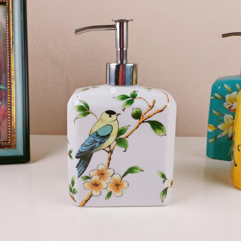 Neuer chinesischer Keramik-Seifenspender Haushalts-Spenderflasche Hotel Shampoo Duschgel Pressflasche Badezimmerzubehör