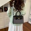 Small-scale Minimalist Handbag with A Slouching Design, Elegant Women's Bag for Carrying On The Shoulder.