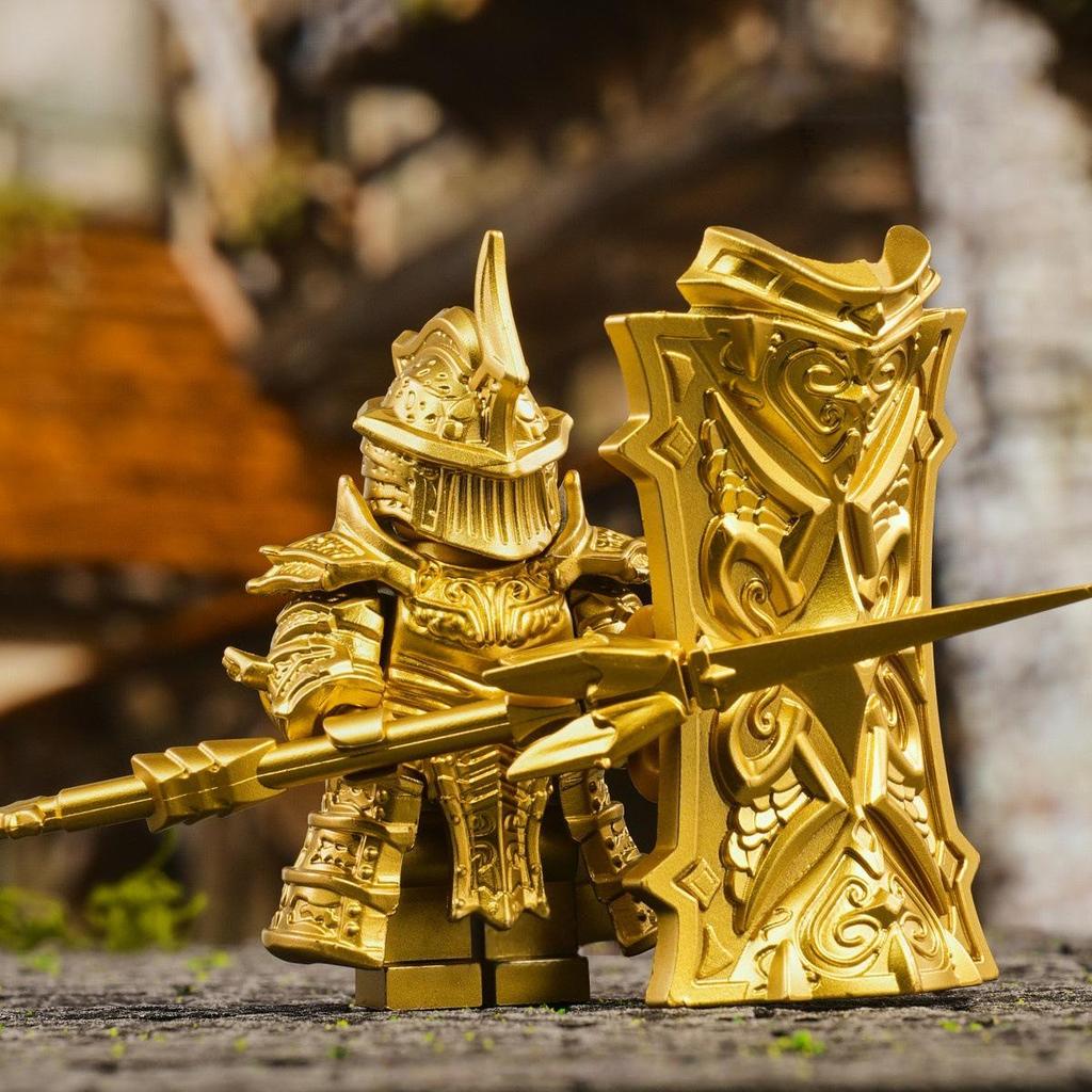 Demon's Souls High Tower Knight Soldier Armor Building Block Figure Assembly Toy