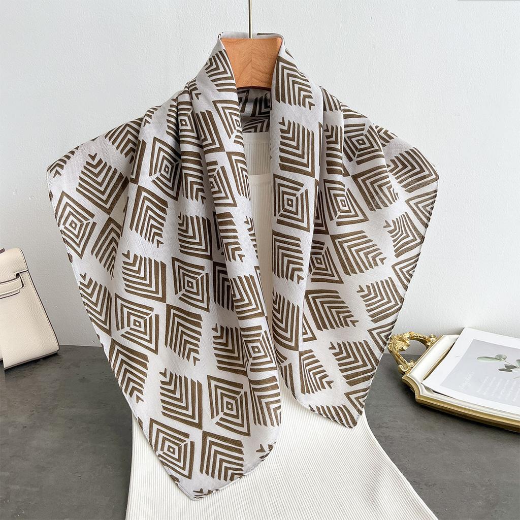 Spring and Autumn New Korean Small Square Scarf Women's 71 Cotton and Linen Versatile Small Scarf Neck Shirt Decorative Silk Scarf