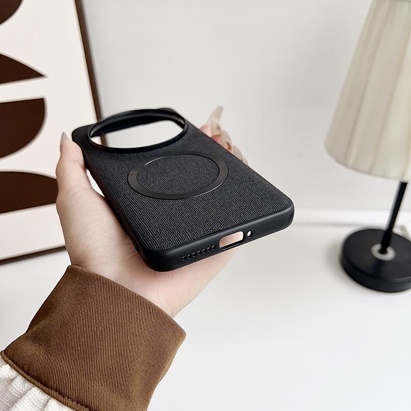 For Xiaomi 15 Ultra Case Drop-Proof TPU+Cloth Back Phone Cover Compatible with MagSafe