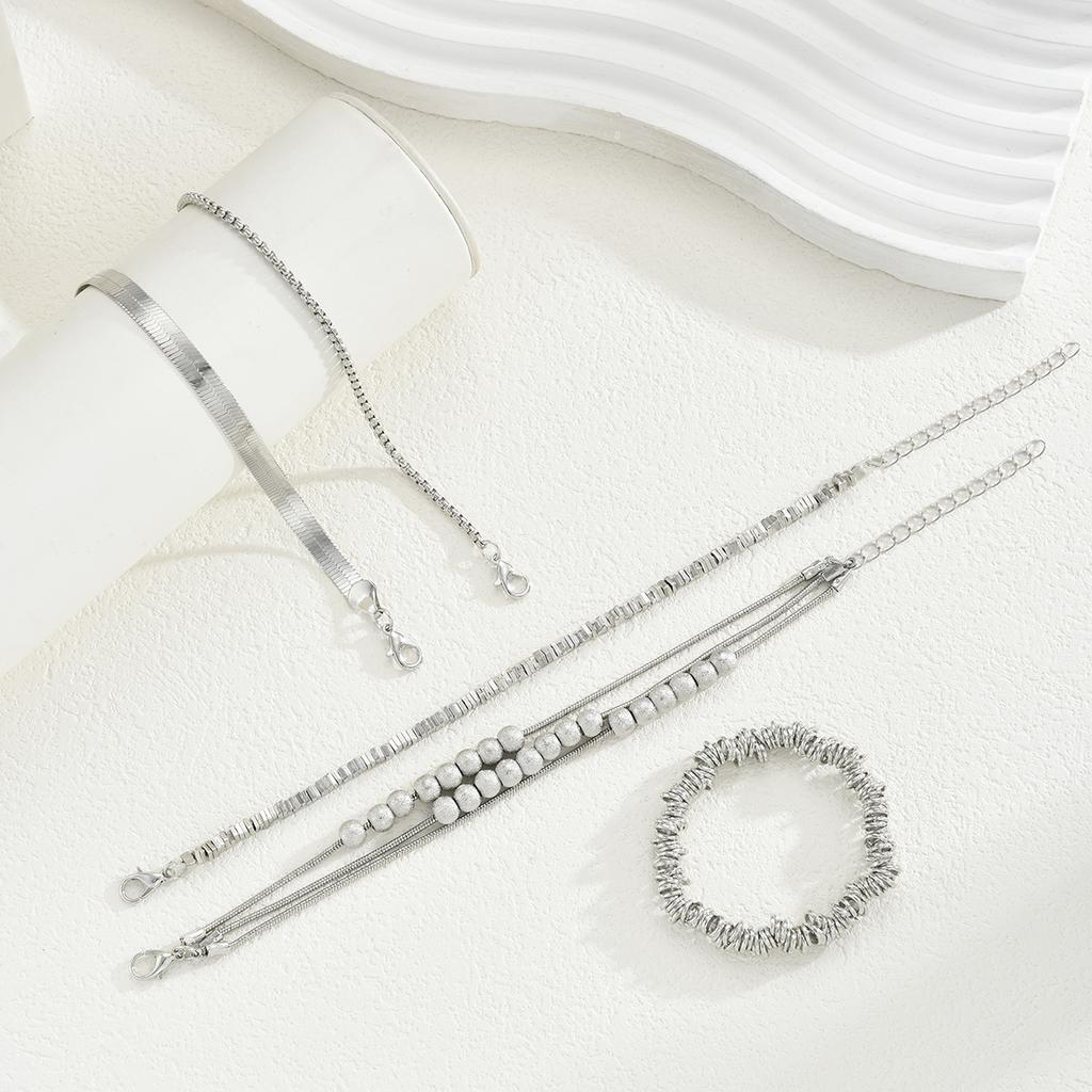 7Pcs Crushed Bead Stackable Bracelet Set for Women Trendy Mixed Texture Fragmented Bead Chain Fashion Daily Wear Jewelry Gifts