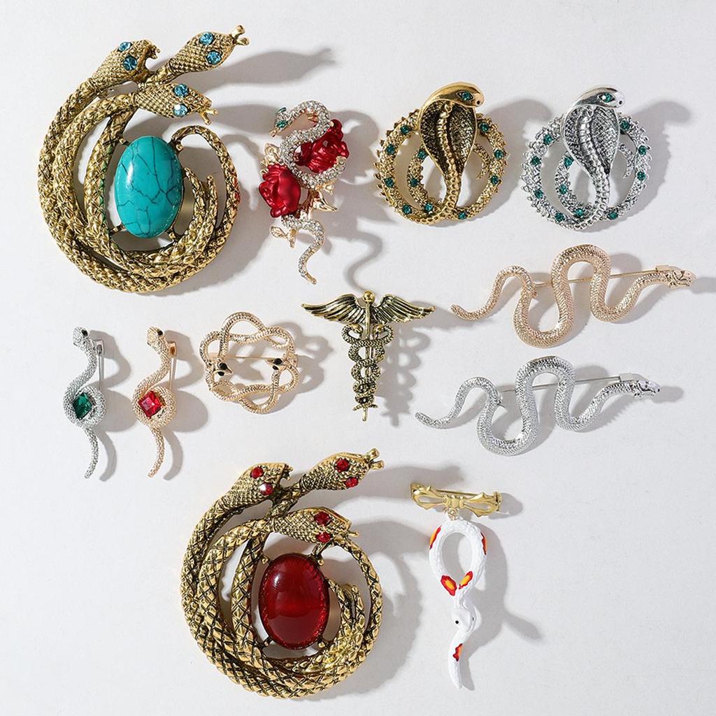 Halloween Retro Zodiac Snake Brooch - Enamel Pin Suit Accessory