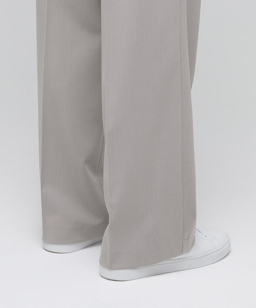 Musinsa Standard Lightweight Real Wide Hidden Elastic Waist Slacks [Light Beige]