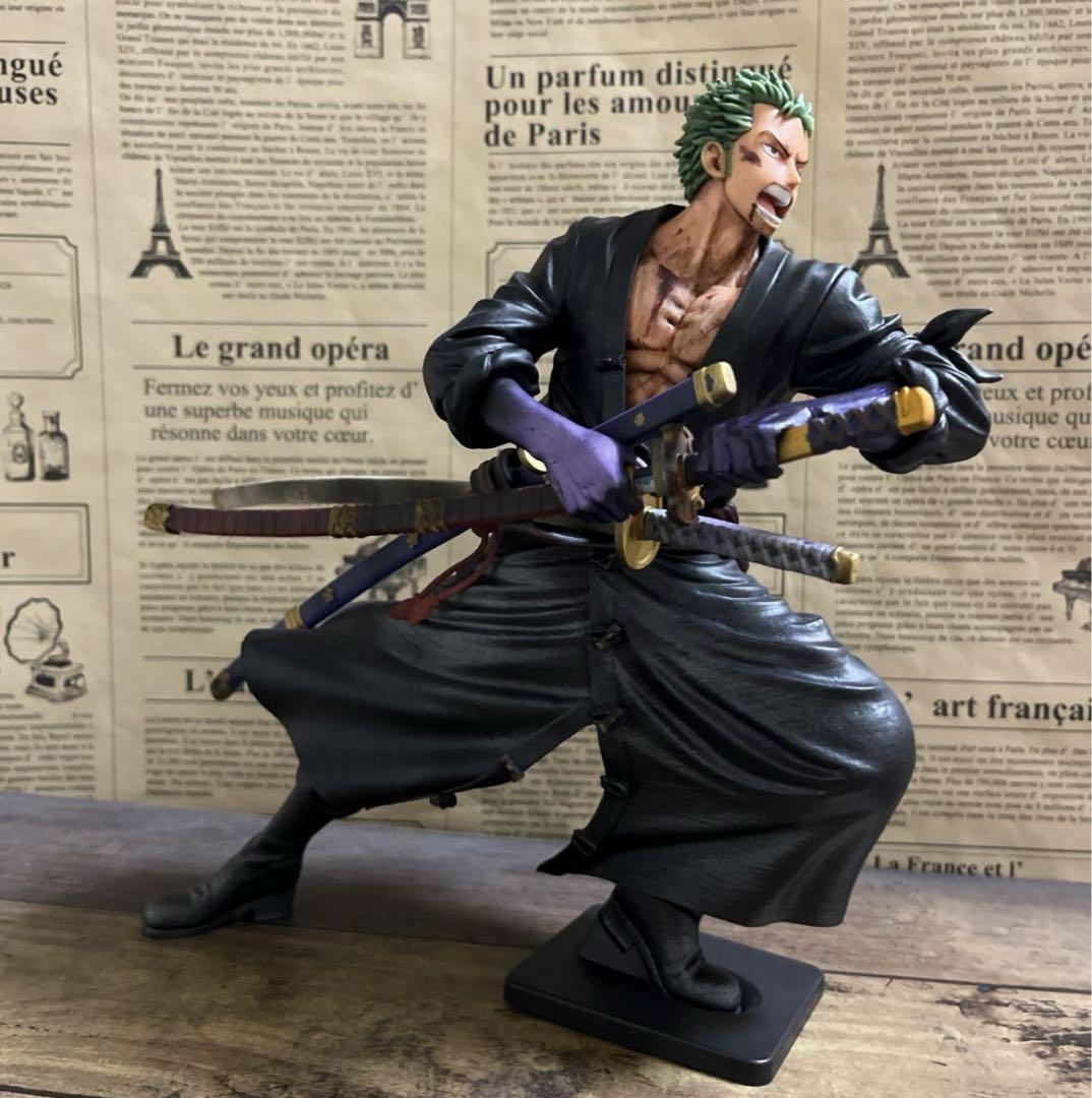 

[USED] One Piece Zoro Figure