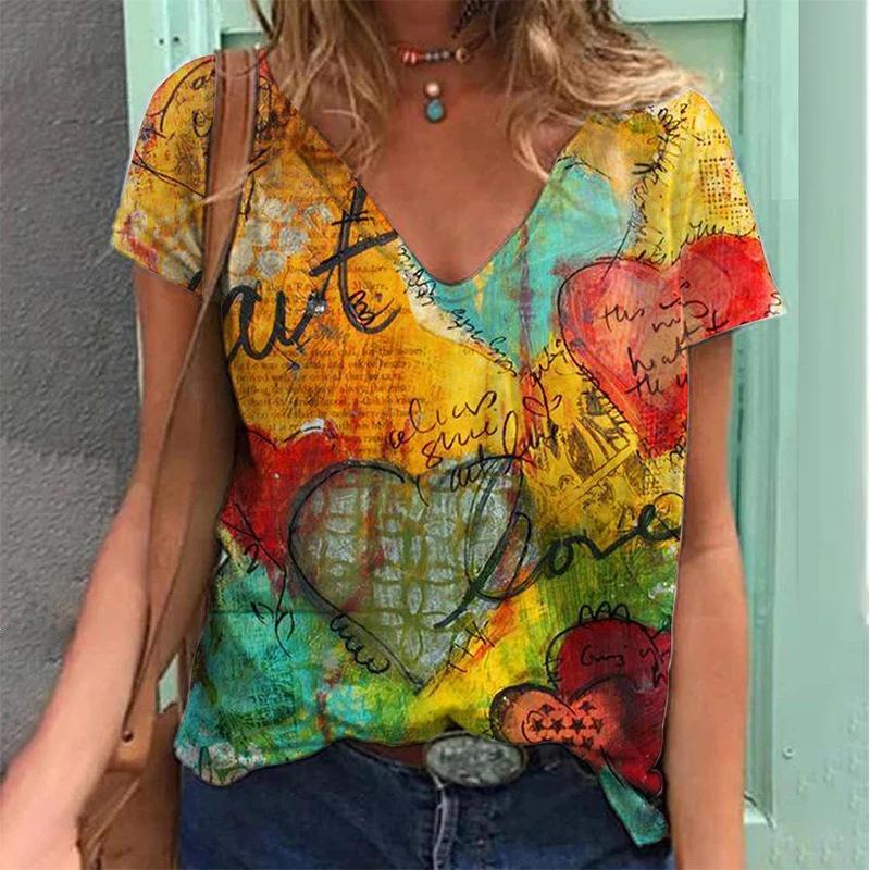 Colorful Love Butterfly Pattern 3D Printed Women's Casual V-neck Short Sleeved T-shirt