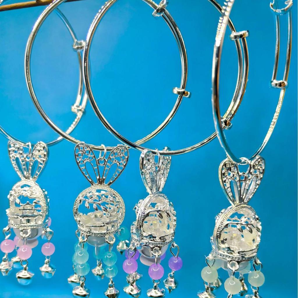 Lśniący Zestaw Bransoletki i Zawieszki w Starożytnym Stylu: Błogosławieństwo Tianguan & Huacheng Mingdeng – Akcesoria Hanfu