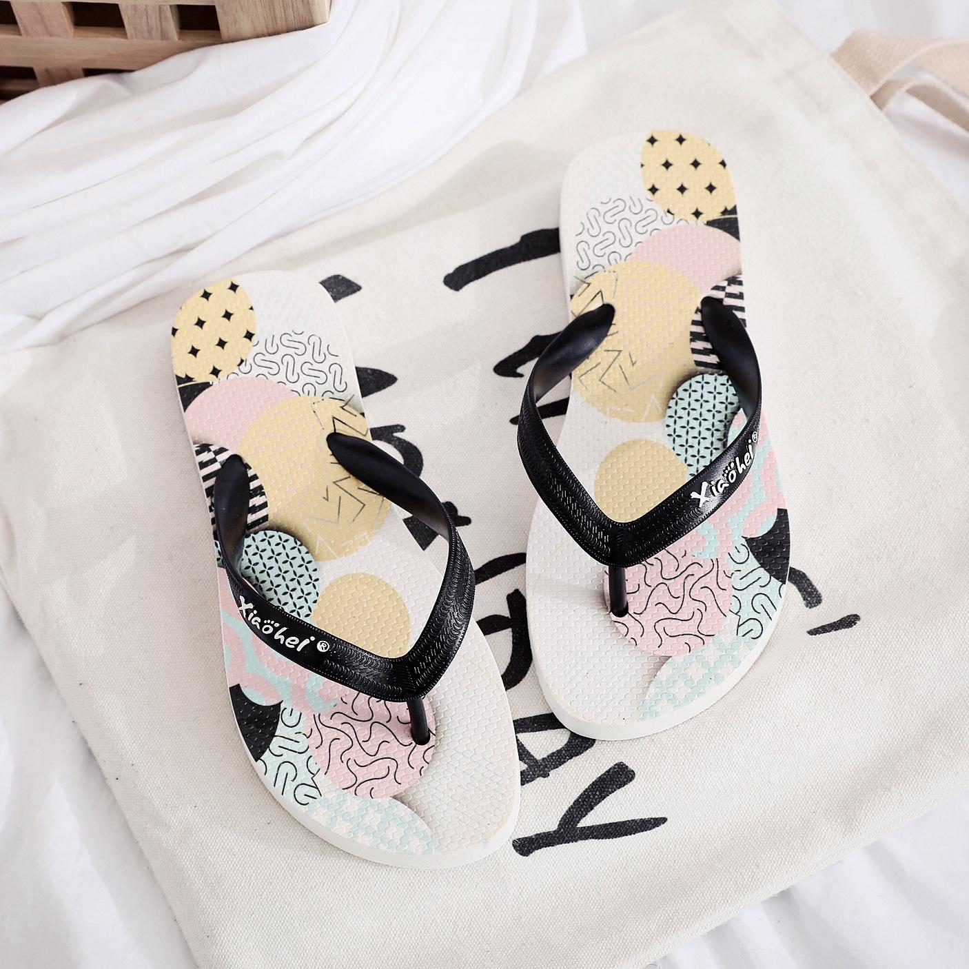 

Шлепанцы летние новая мода верхняя одежда пара с принтом ПВХ выдувная подошва женские повседневные с перемычкой пляжные тапочки 44/45 слоновая кость