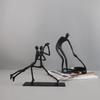 Creative Geometric Cast Iron Figure Sculpture Metal Craft Ornaments Couple Statue Metal Figurines Home Decoration Accessories