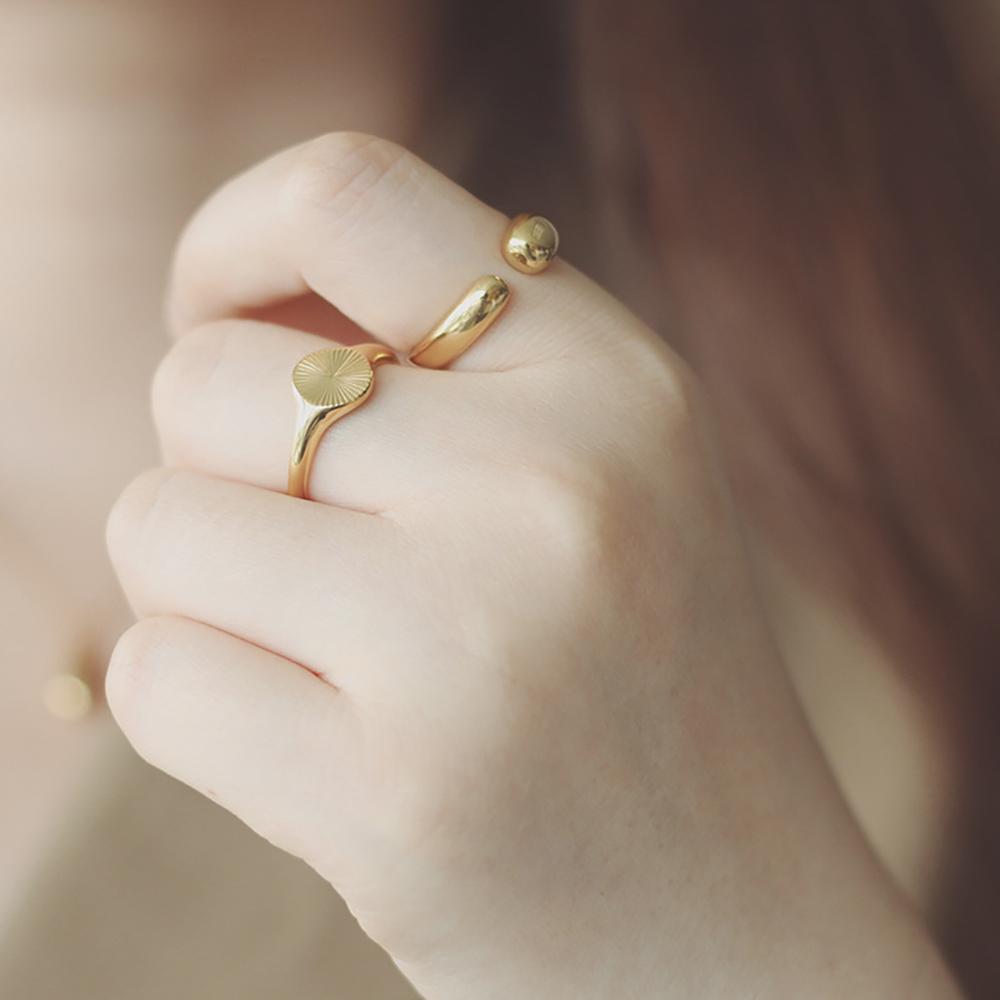 INS Femme Fashion Jewelry Gift 18K Gold Color Stackable Croissant Signet Chunky Dome Finger Ring For Women Girls