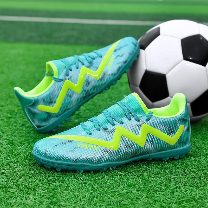 Fußballschuhe für Männer/Frauen, fünffarbig, weiche Unterseite aus Gummi, kurzer Schaft, hergestellt in Lammers-Leder, Fußballschuhe für Kinder, Fußball-Sneakers