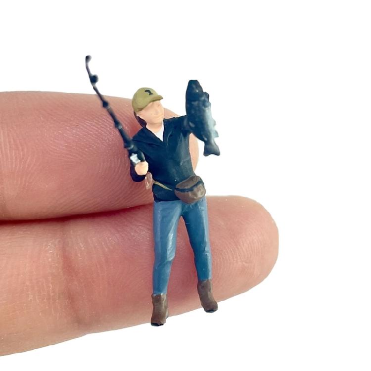 Artistic 1/64 Scale Miniature Fishing Figure Resin Attractive Mini Fishing Scene Resin Ornament for Decorative Use Gift