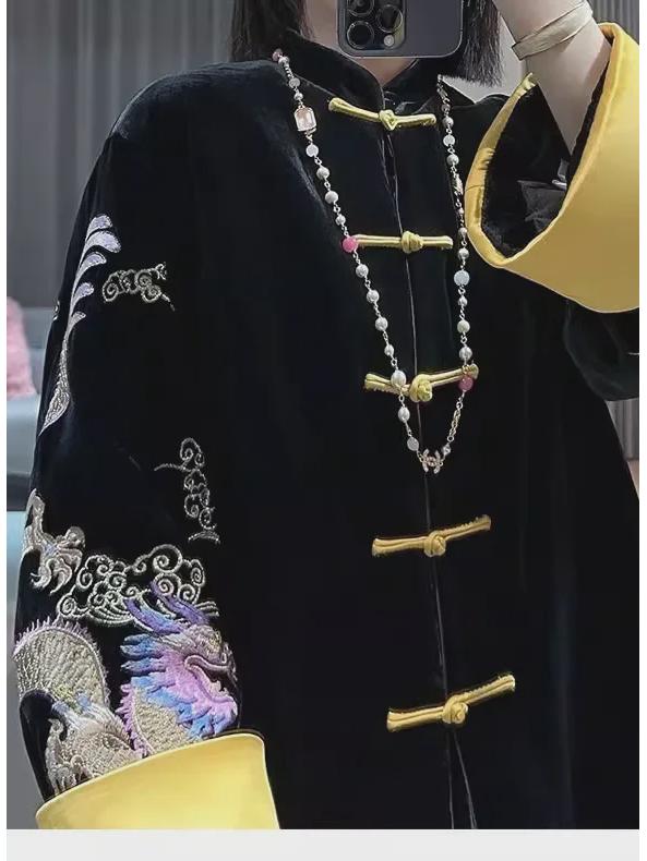 Women's Retro Dragon & Phoenix Embroidered Velvet Jacket - Warm, Quilted, Cotton-Padded for Autumn/Winter