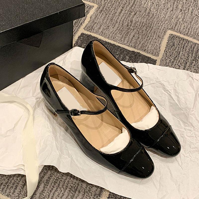 Su Yinyin has the same French round head versatile color matching thick heel Mary Jane shoes temperament fairy style commuting thick heel single shoes