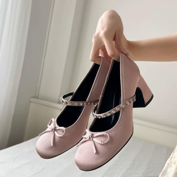 Retro high-end bow round head rhinestone single shoes spring and autumn new daily design sense word with Mary Jane shoes
