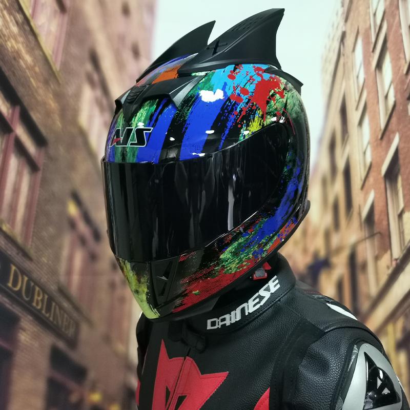 AIS motorcycle helmet men and women personality full helmet four seasons universal Bluetooth slot DOT ECE