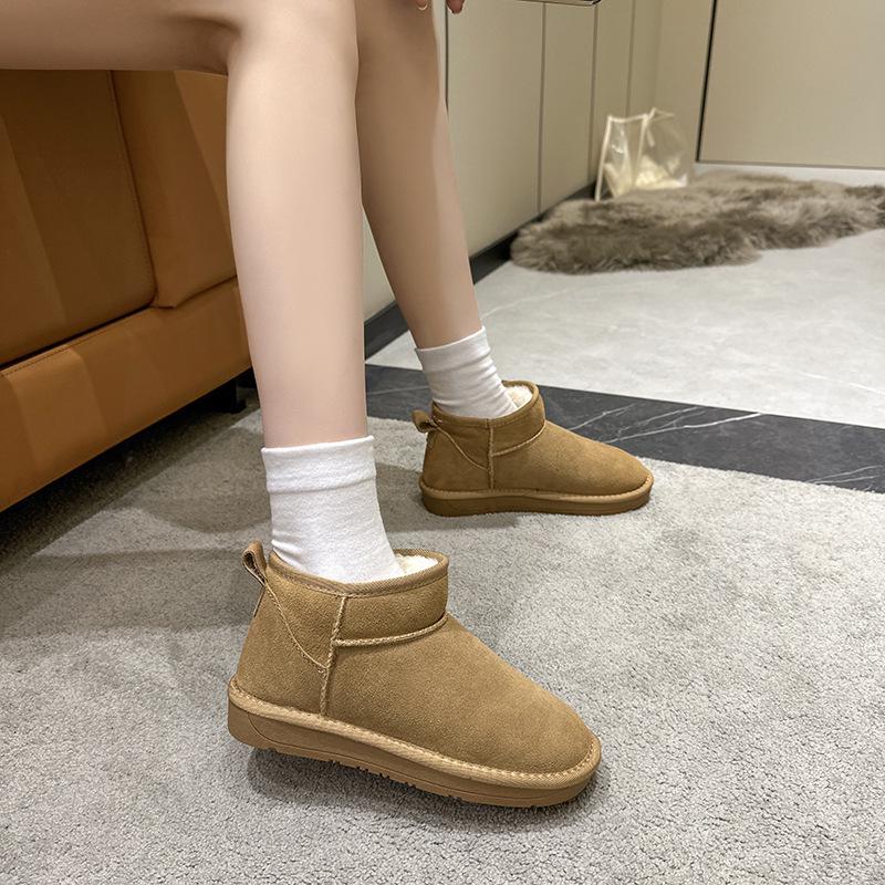 Women's Genuine Leather Short Snow Boots - Trendy 2024 Velvet-Lined Warm Winter Footwear