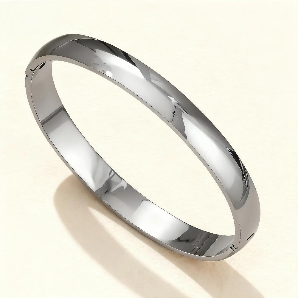 European and American Style Simple Glossy Buckle Cool Style 8mm Wide Couple Bracelet Bracelet One Size(16-22CM)